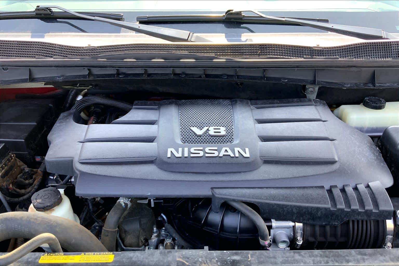Used 2017 Cayenne Red Nissan SV image 32