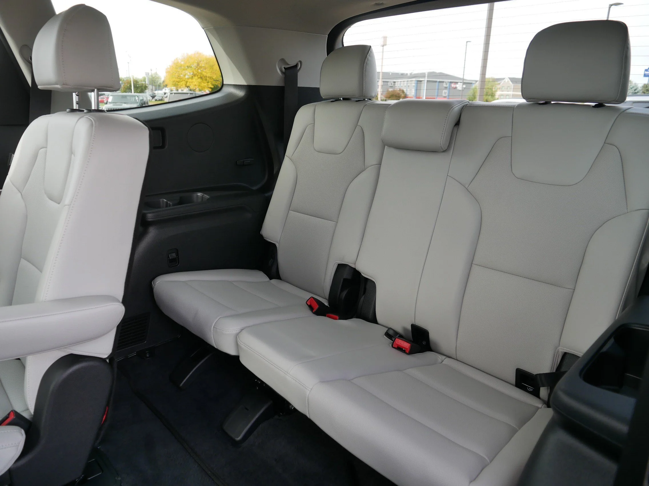 Used 2024 Ebony Black Kia S image 36