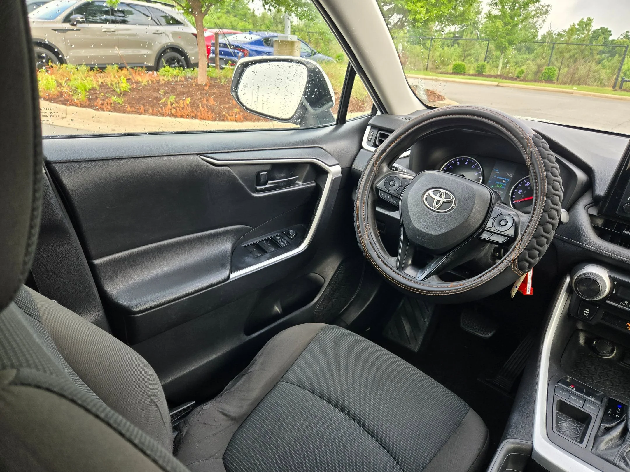 Used 2021 Super White Toyota LE image 12