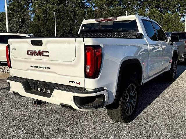 Used 2021 White GMC AT4 image 4