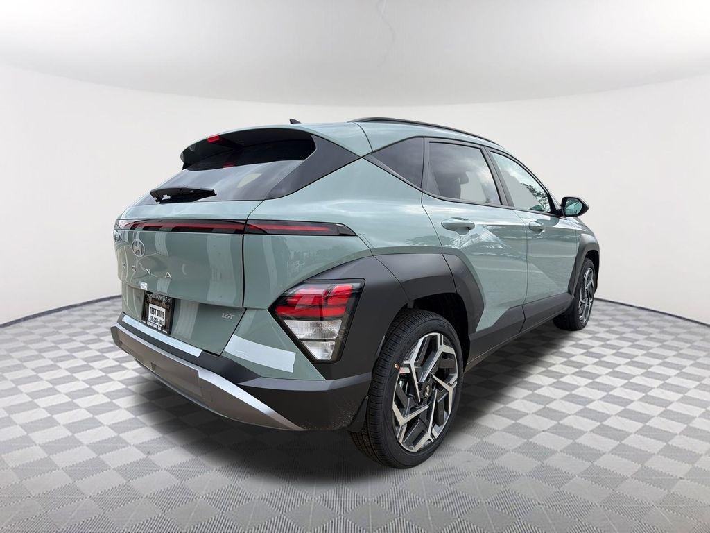 New 2026 Green Hyundai SEL Premium FWD image 5