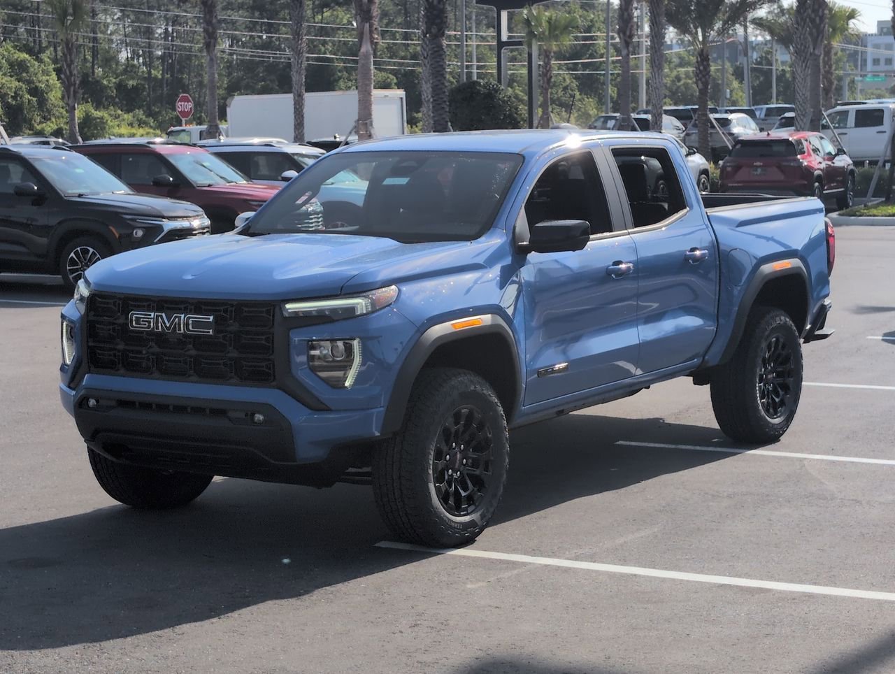 New 2026 Rapids Metallic GMC Elevation image 4