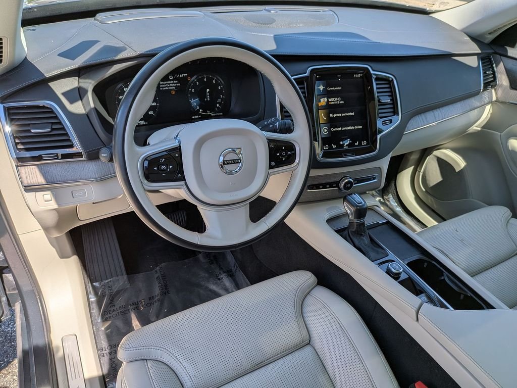 Used 2022 Gray Volvo T6 Inscription image 17