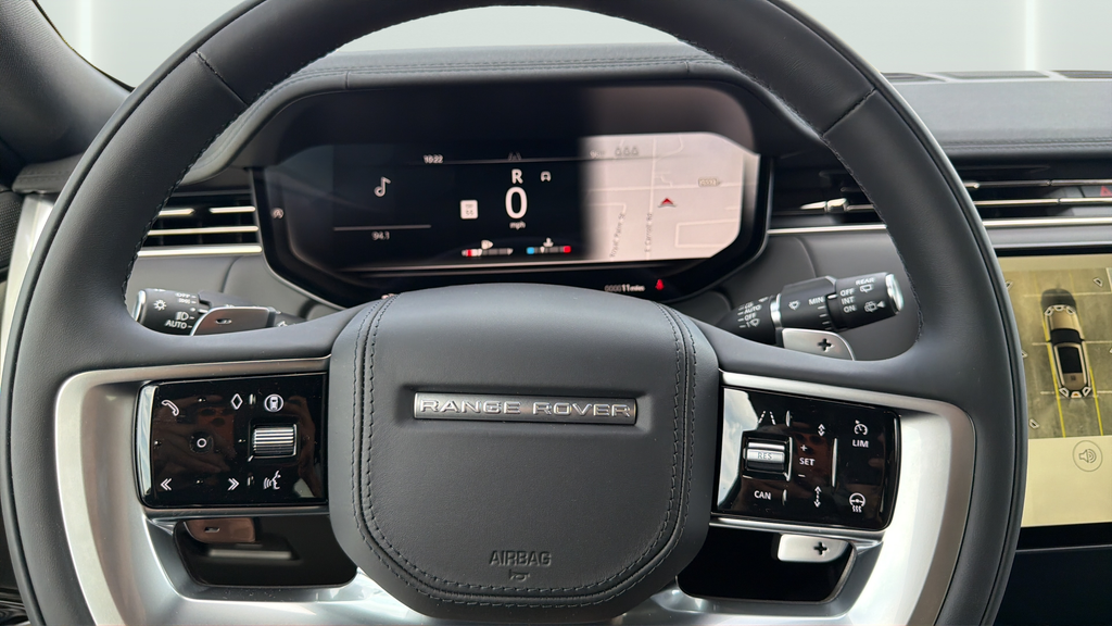 New 2026 Fuji White Land Rover SE image 25