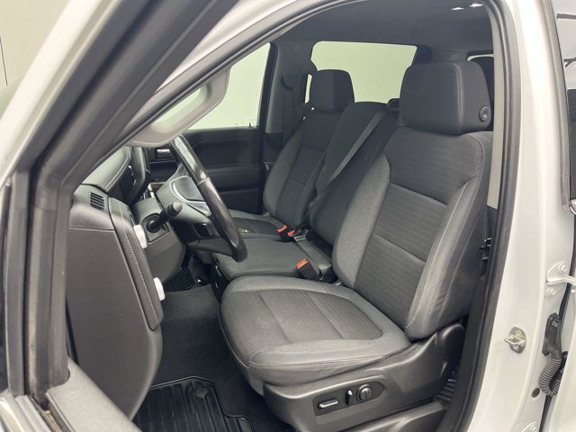 Used 2020 Summit White GMC SLE image 9
