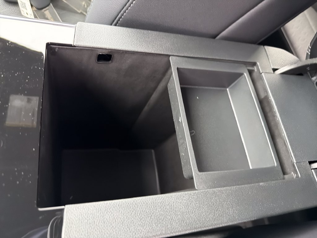 2027 Chevrolet Equinox LT - Photo 24