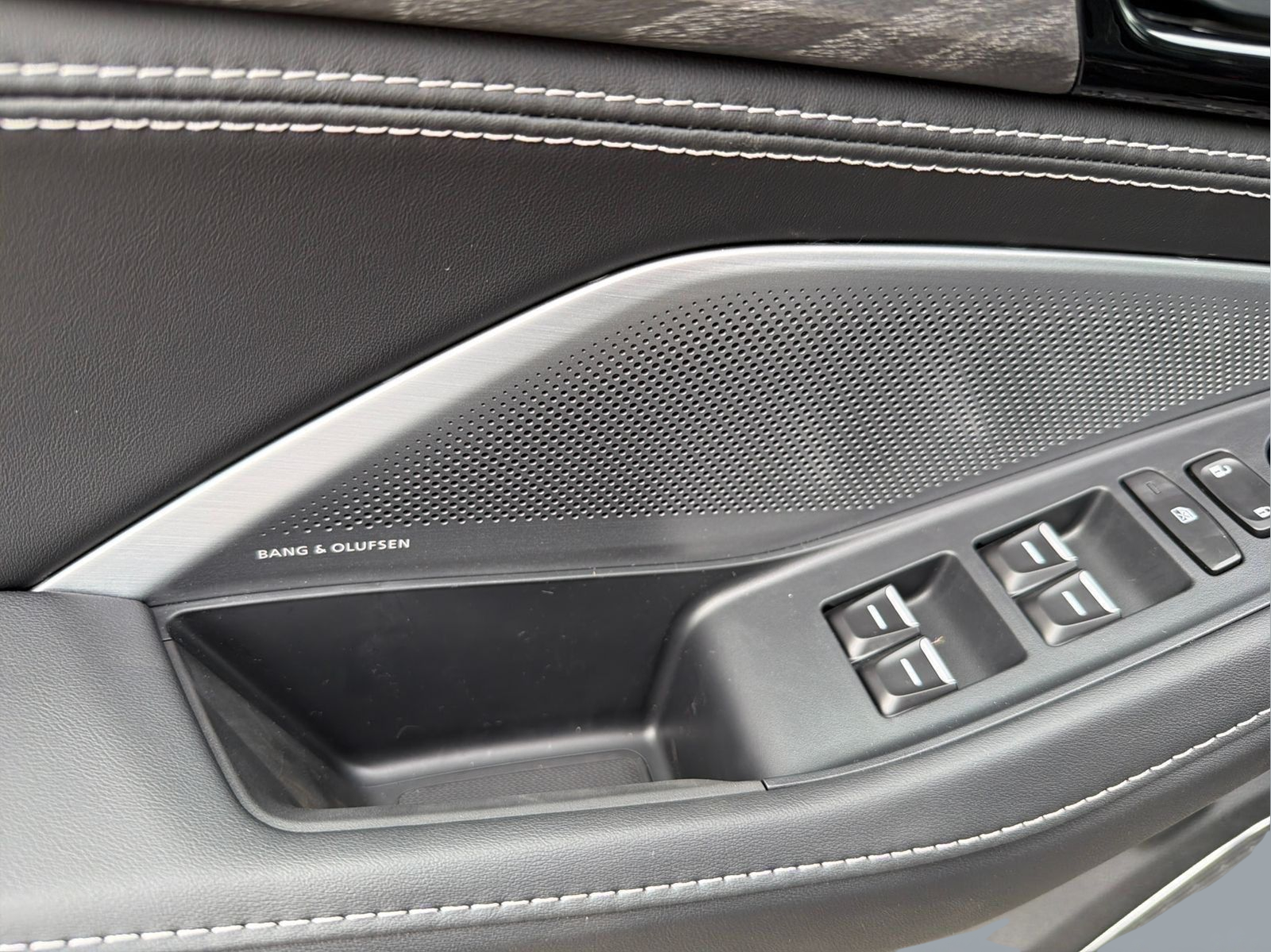 New 2026  Acura Advance Package image 19