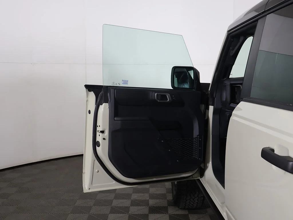 Used 2026 Beige Ford Badlands image 19