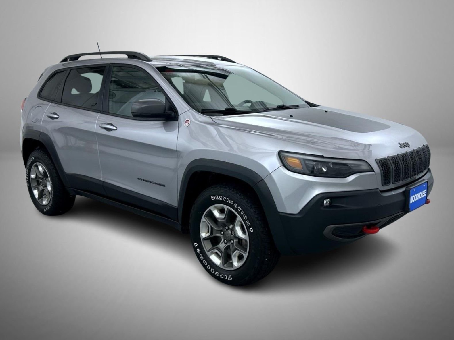 Used 2019 Billet Silver Metallic Jeep Trailhawk image 3
