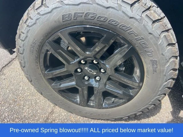 Used 2026 Gray Chevrolet LT Trail Boss image 11