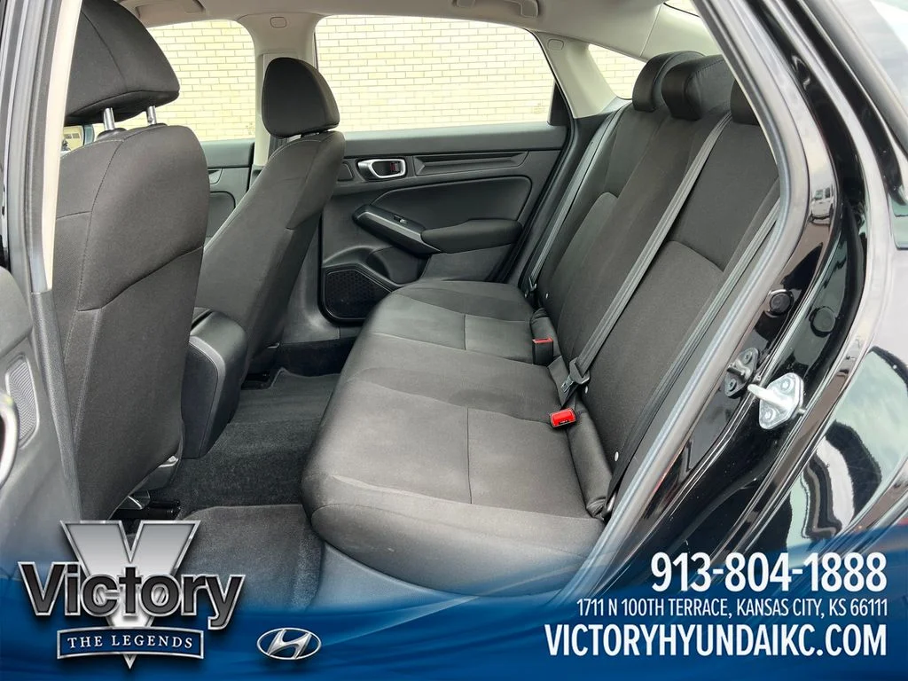 Used 2025  Honda LX image 25