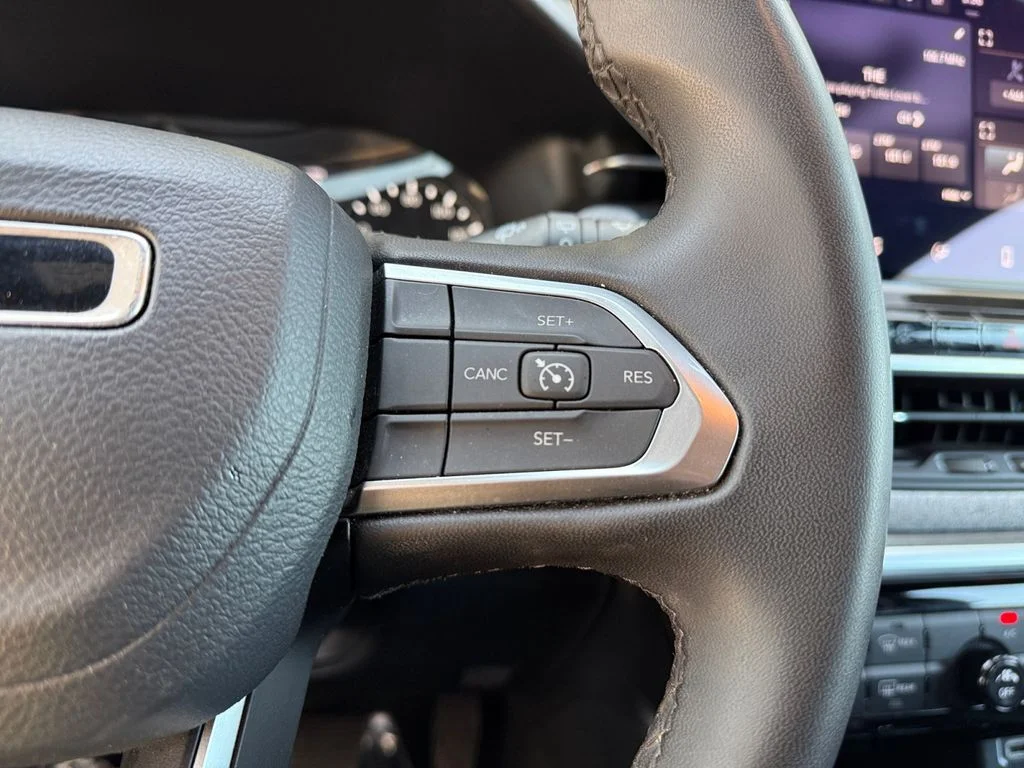 Used 2024 Black Jeep Latitude image 25