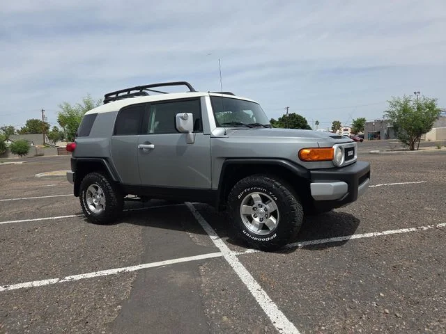 2010 Toyota FJ Cruiser Base