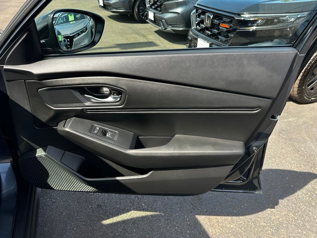 Used 2026 Gray Honda SE image 15