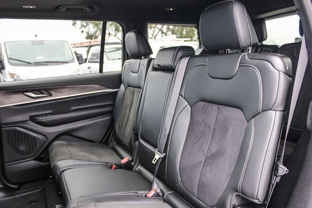 New 2026 Bright White Clearcoat Jeep Altitude image 19