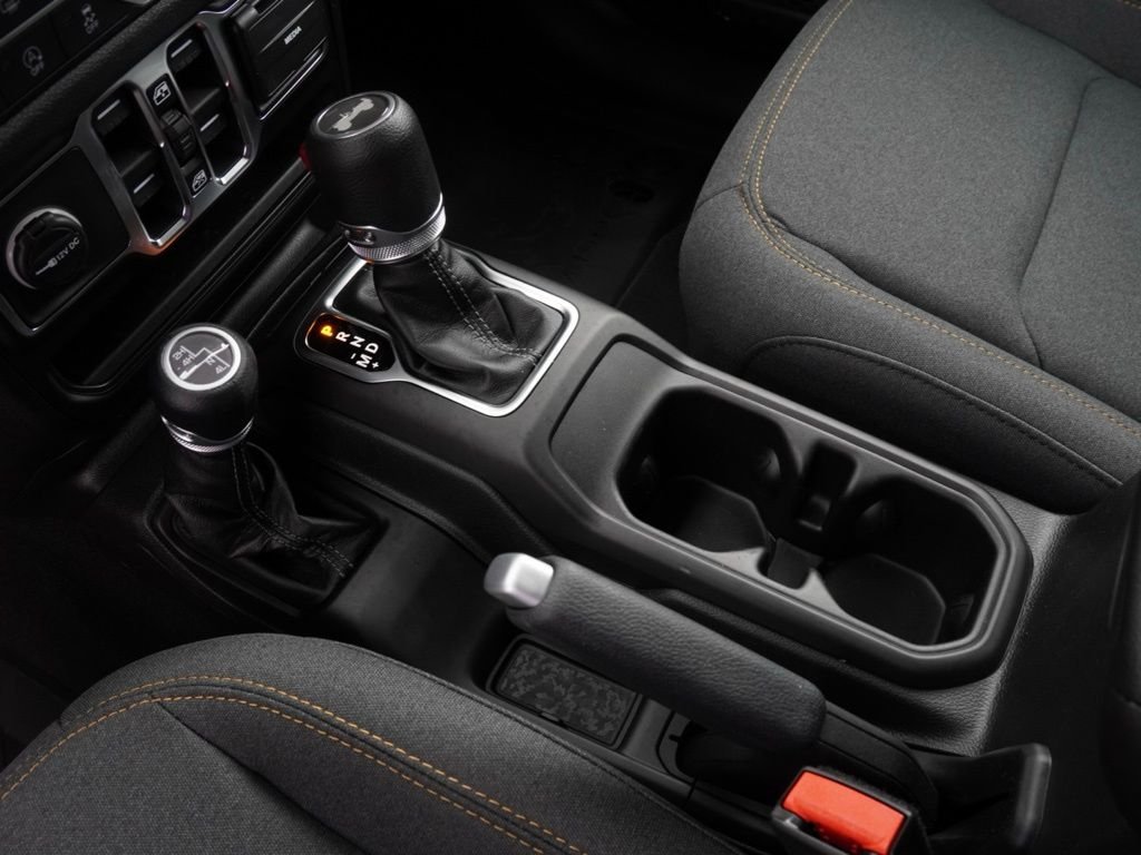 New 2026 Black Clear-Coat Exterior Paint Jeep Sport image 16