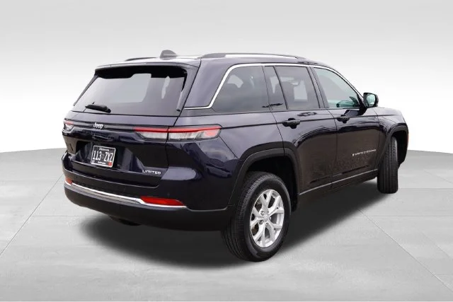 Certified Used 2023 Black Jeep Limited image 5
