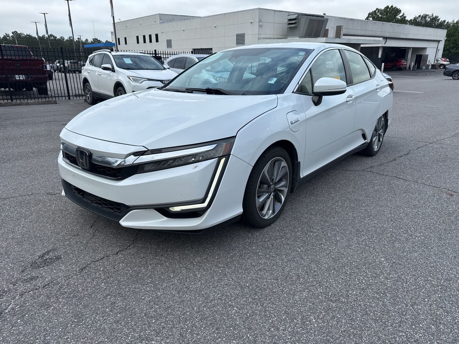 2018 Honda Clarity Plug-In Hybrid's photo