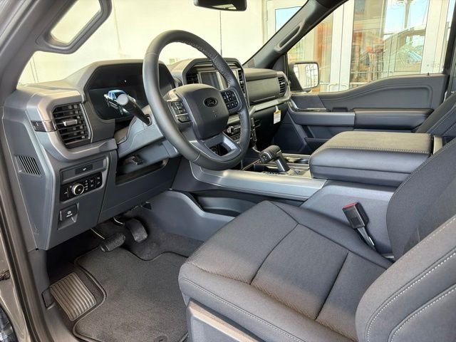New 2026 Carbonized Gray Metallic Ford XLT image 20