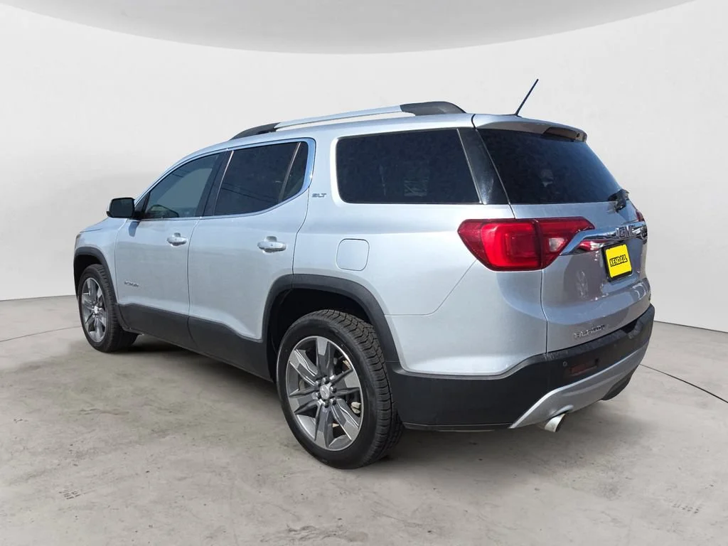 Used 2017 QUICKSILVER METALLIC GMC SLT image 7