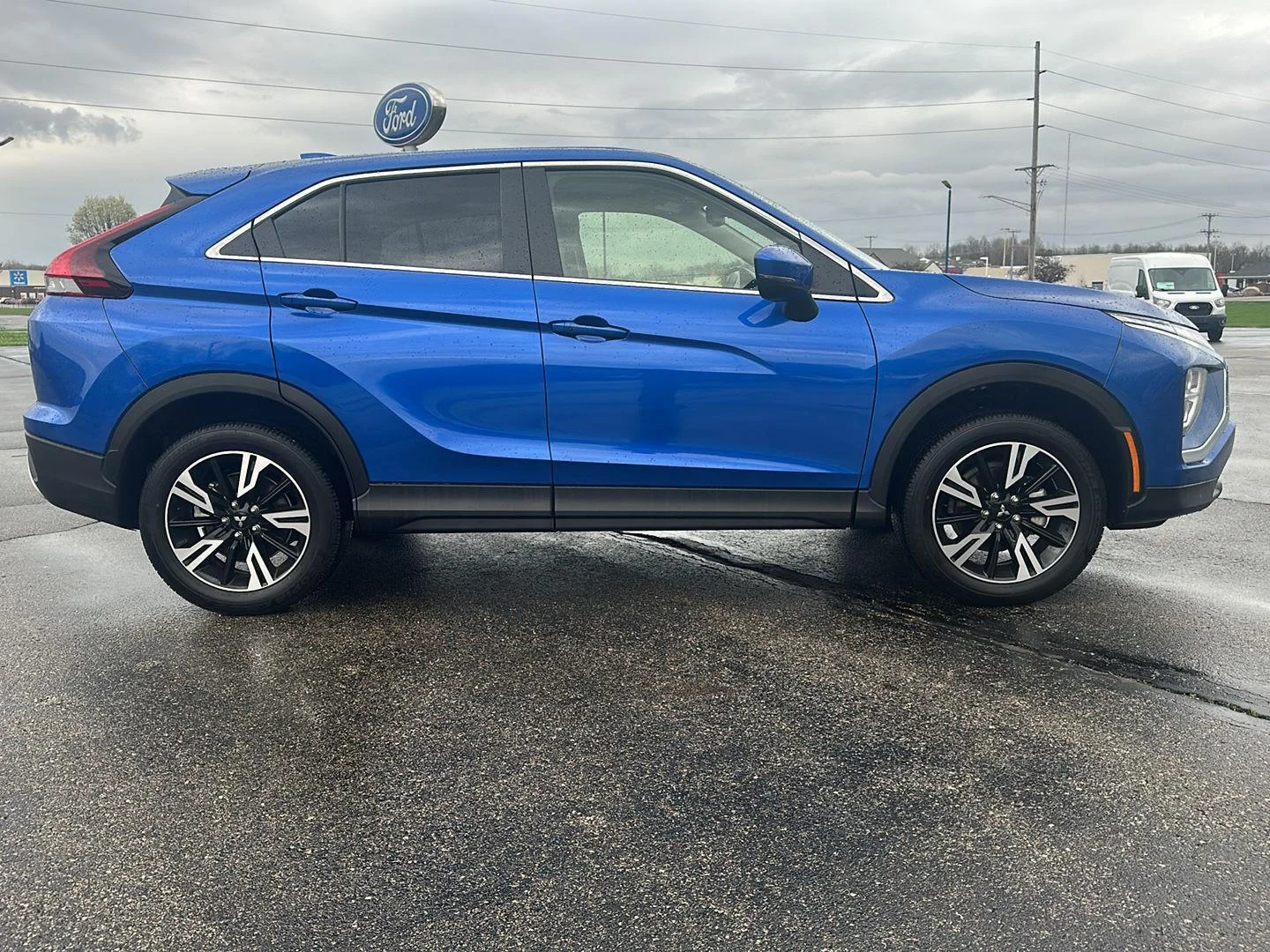 Used 2025 Blue Mitsubishi Black Edition image 4