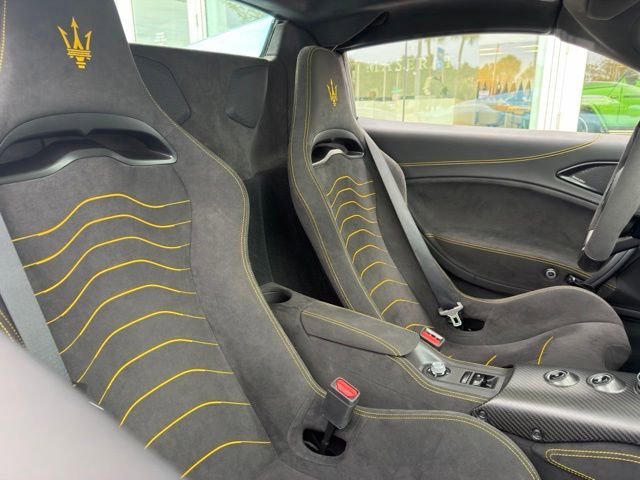 Used 2024 Aqua Rainbow Maserati Cielo image 7