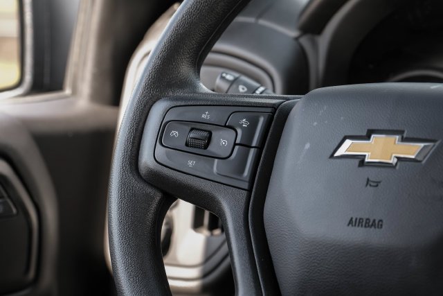 Used 2026 Black Chevrolet Custom image 23
