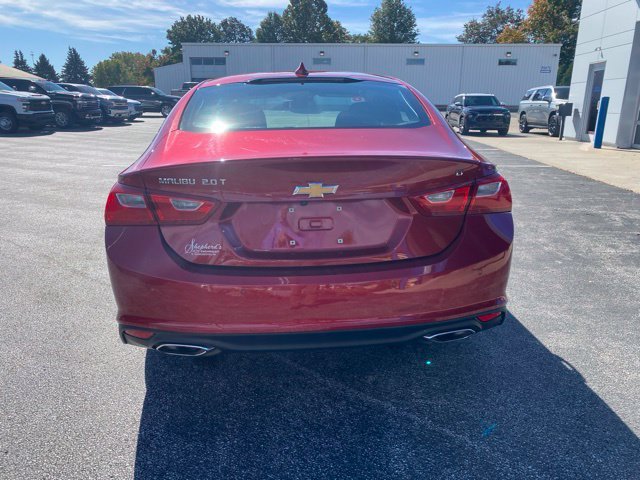 Used 2016 Red Chevrolet LT image 5