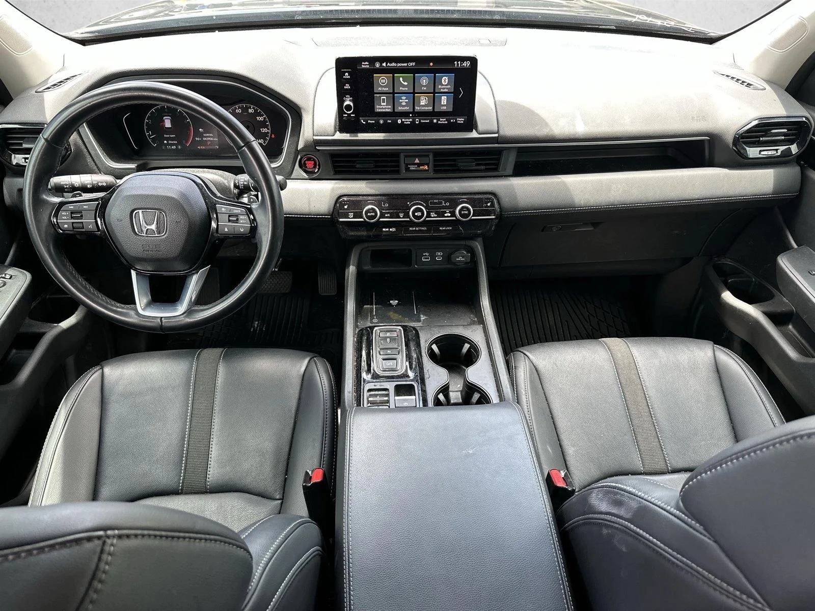 Used 2023 Crystal Black Pearl Honda EX-L 7 Passenger image 24