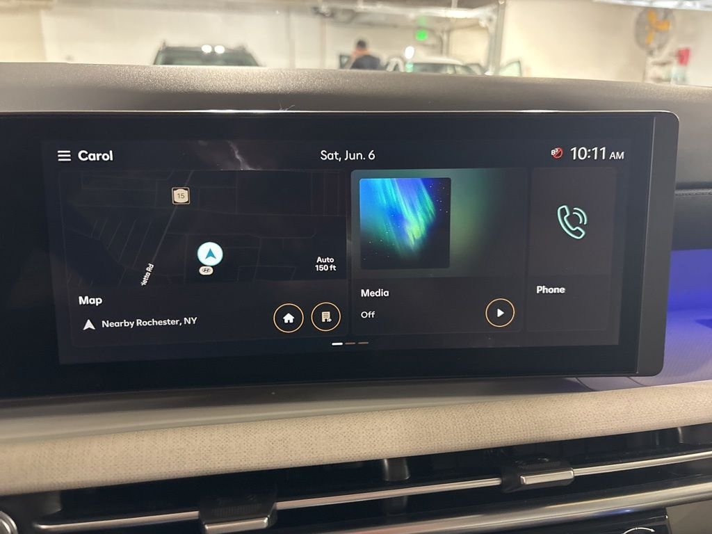 Certified Used 2025 Gray Hyundai SEL Convenience image 16
