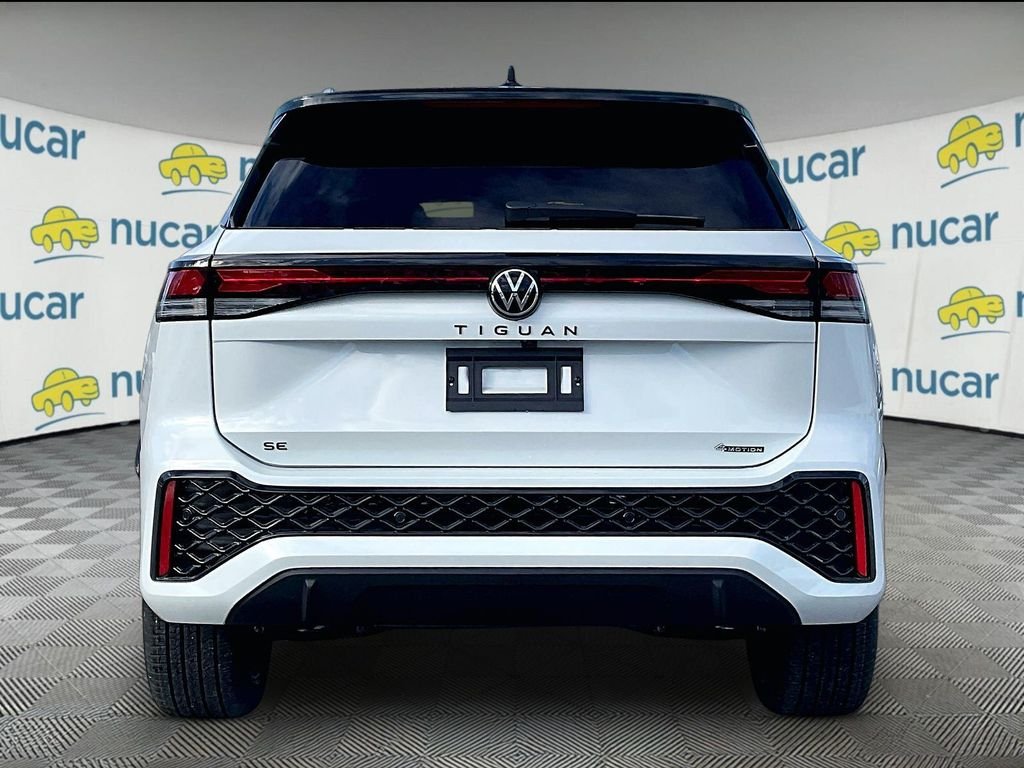 New 2026 White/off-white Volkswagen 2.0T SE R-Line Black image 6