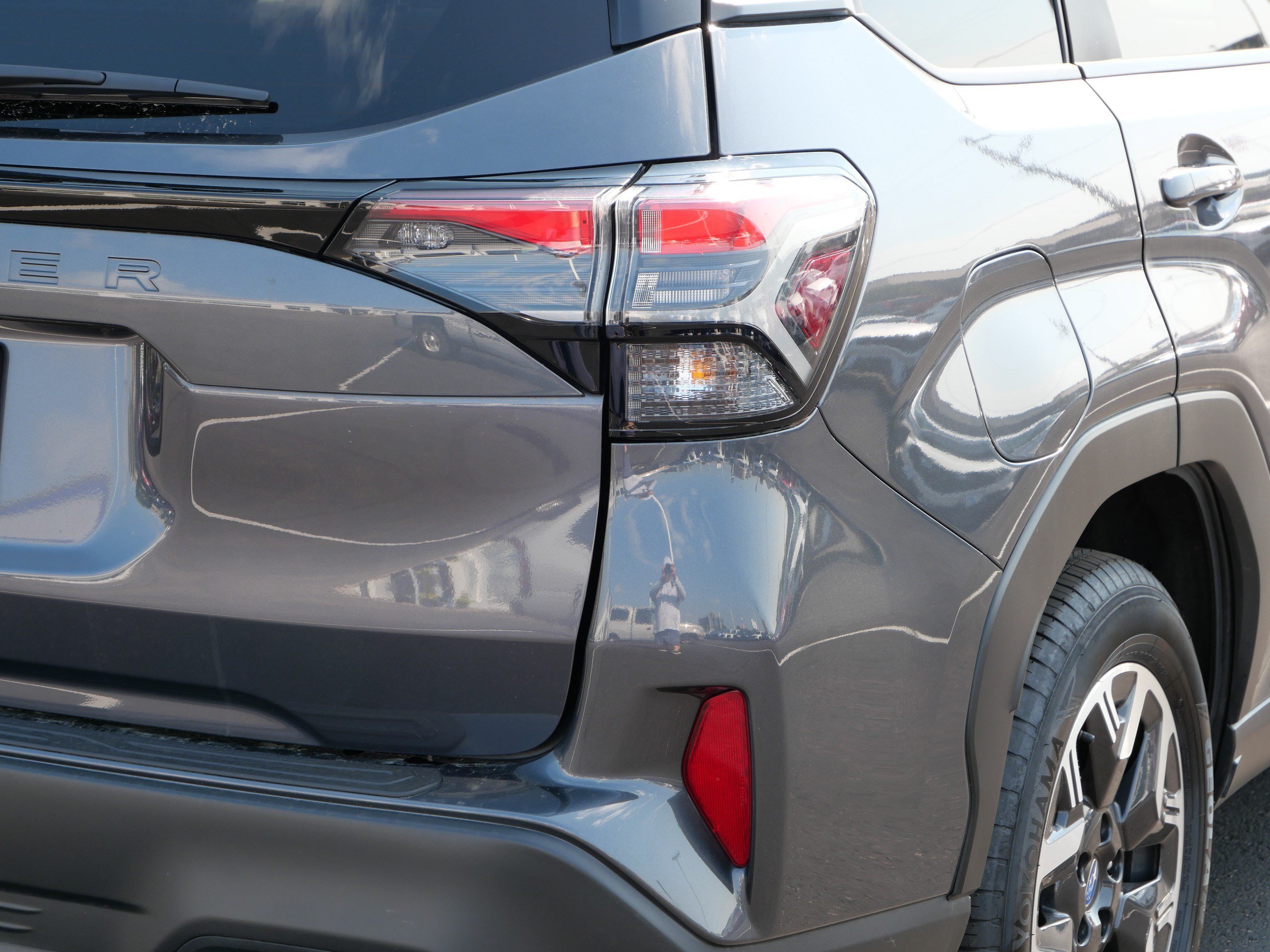 Used 2026 Magnetite Gray Metallic Subaru Premium image 17