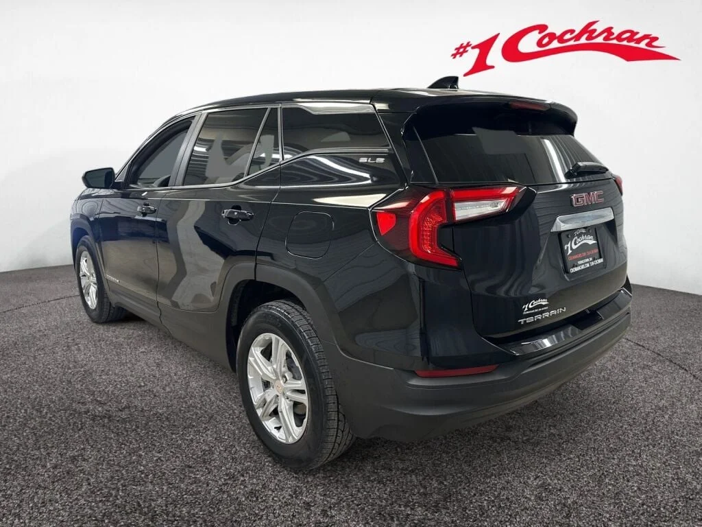 2023 GMC Terrain SLE - Photo 20