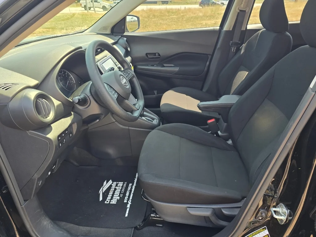Used 2025 Super Black Nissan S image 11