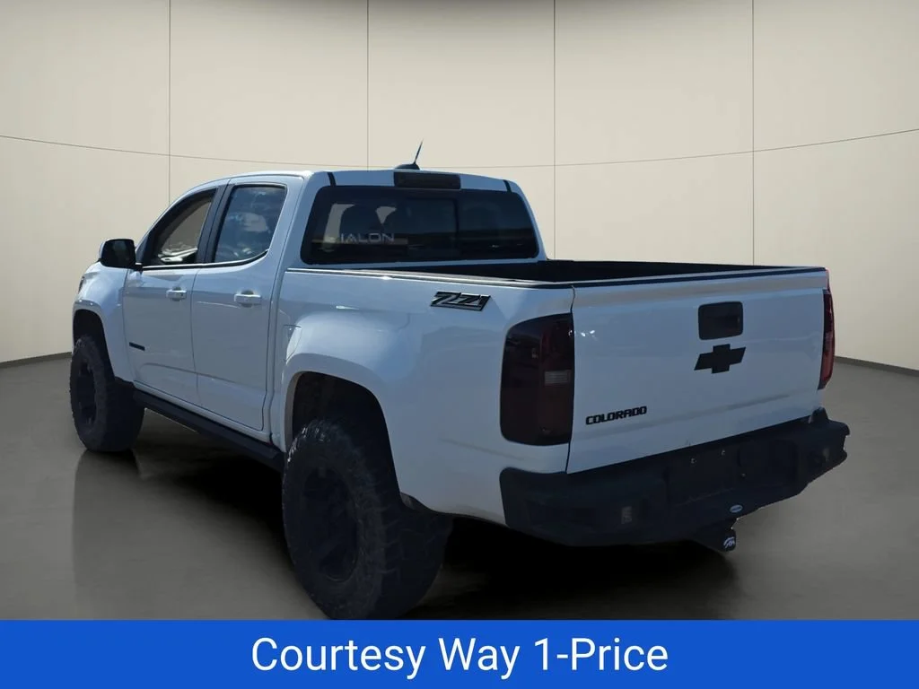 Used 2016 SUMMIT WHITE Chevrolet 4WD Z71 image 7