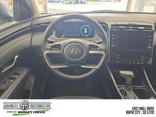 Used 2024 White Hyundai SEL image 14