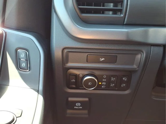 New 2026 Avalanche Ford XLT image 27