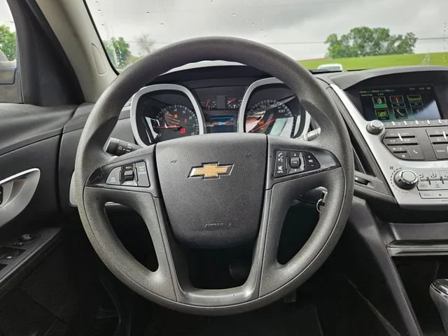 Used 2017 SUMMIT WHITE Chevrolet LS image 14