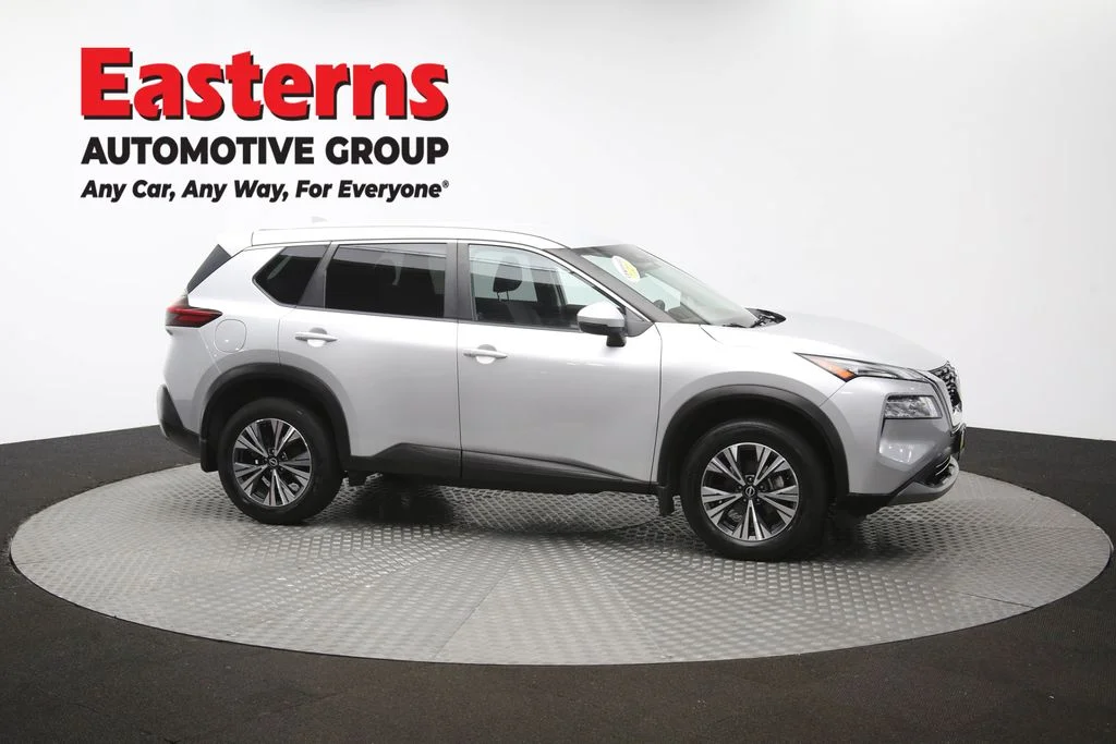 Used 2023 Silver Nissan SV image 43