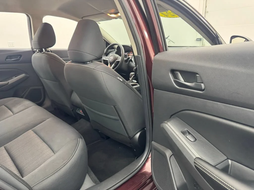 Used 2024 Red Nissan 2.5 SV image 30