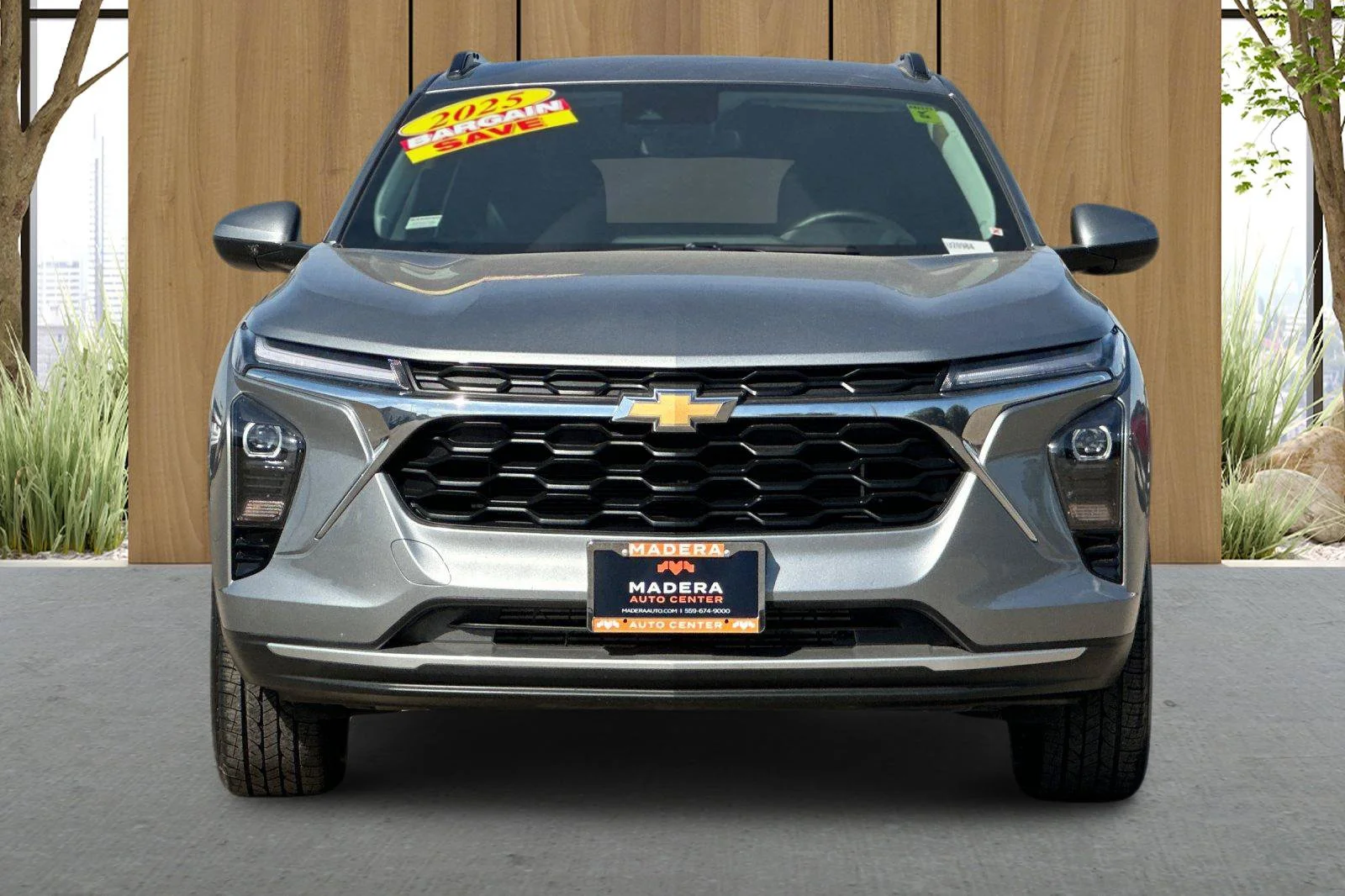 Used 2025 Gray Chevrolet LT image 9