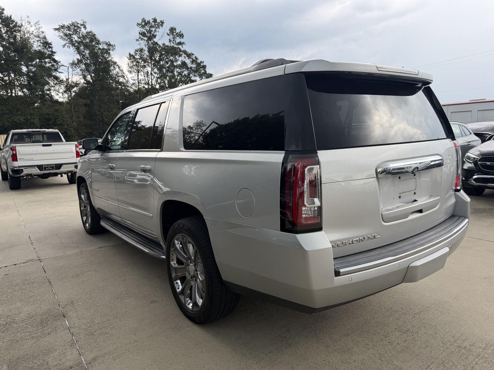 Used 2016 Quicksilver Metallic GMC Denali image 21