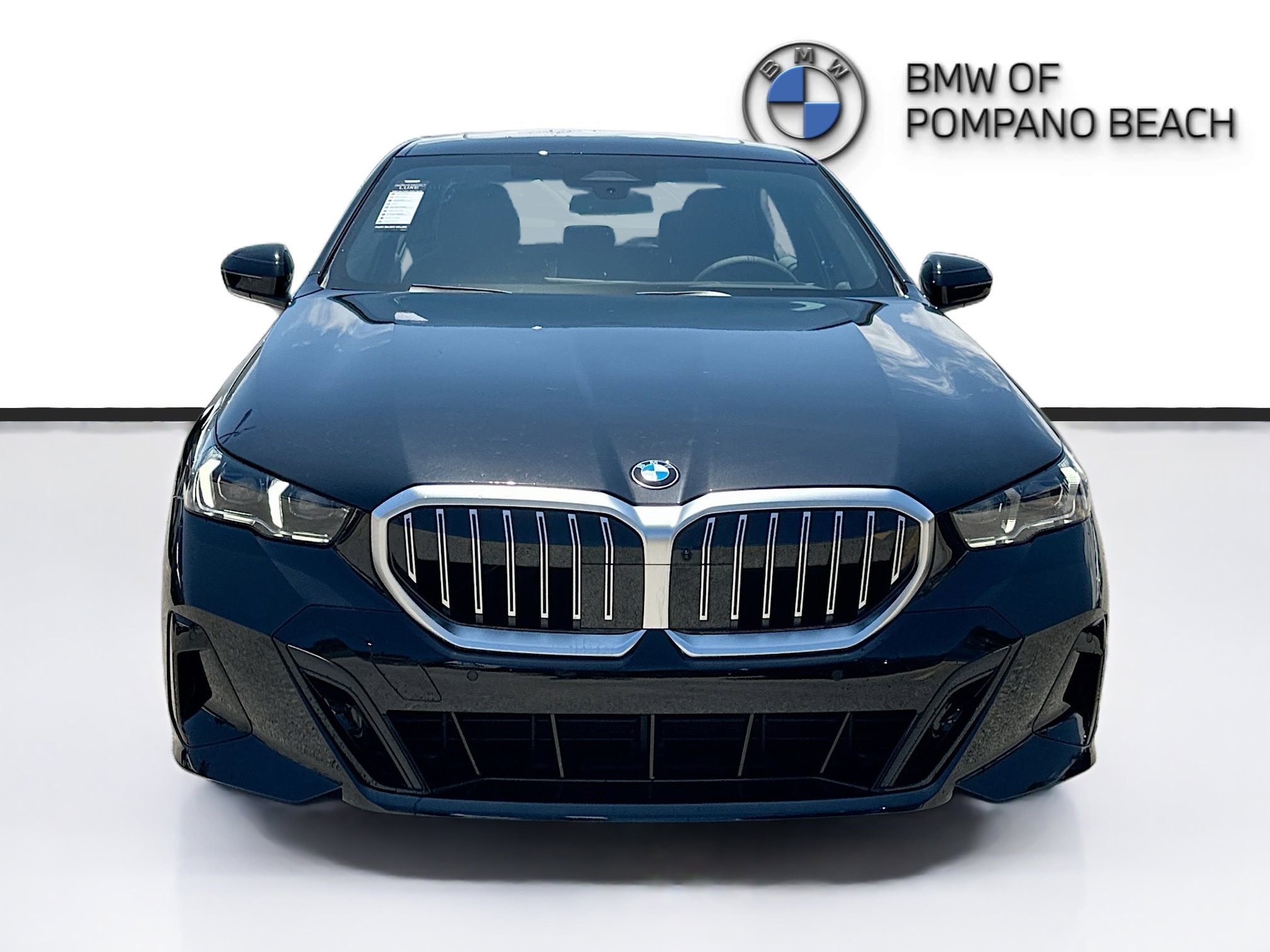 New 2027 Black Sapphire Metallic BMW 530i image 2