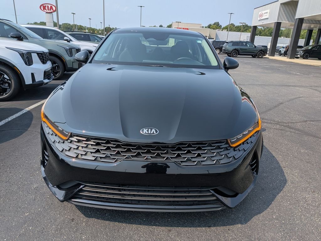 Used 2021 Ebony Black Kia LXS image 2