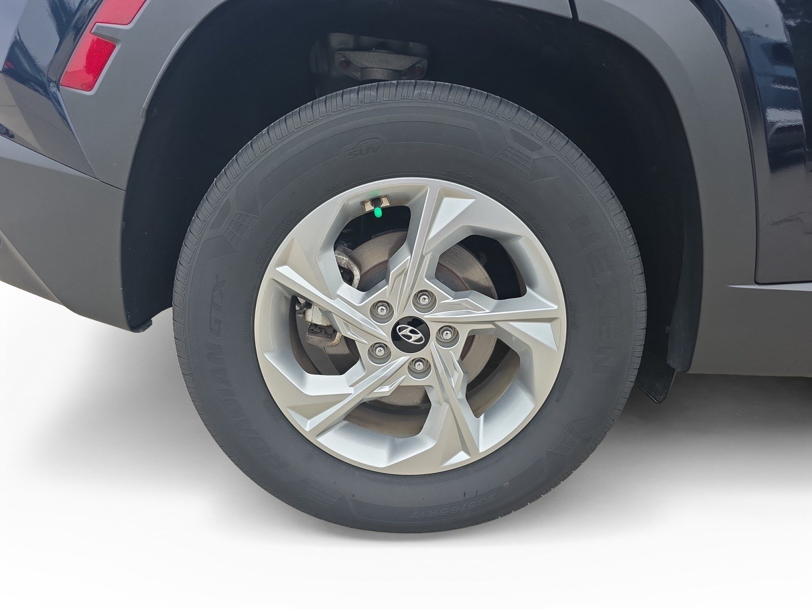 Certified Used 2024 Deep Sea Hyundai SEL image 15