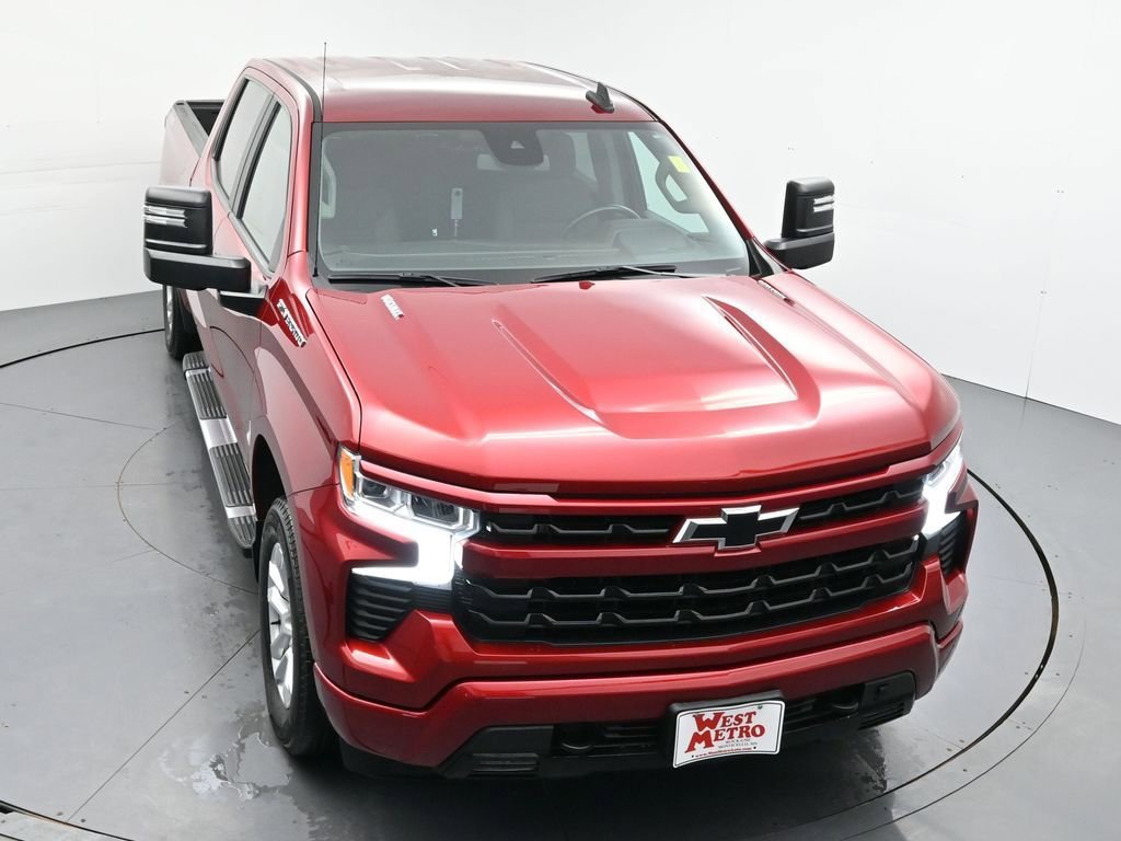 Used 2023 Radiant Red Tintcoat Chevrolet RST image 4
