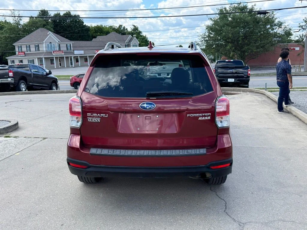 Used 2017 Red Subaru 2.5i Premium image 7