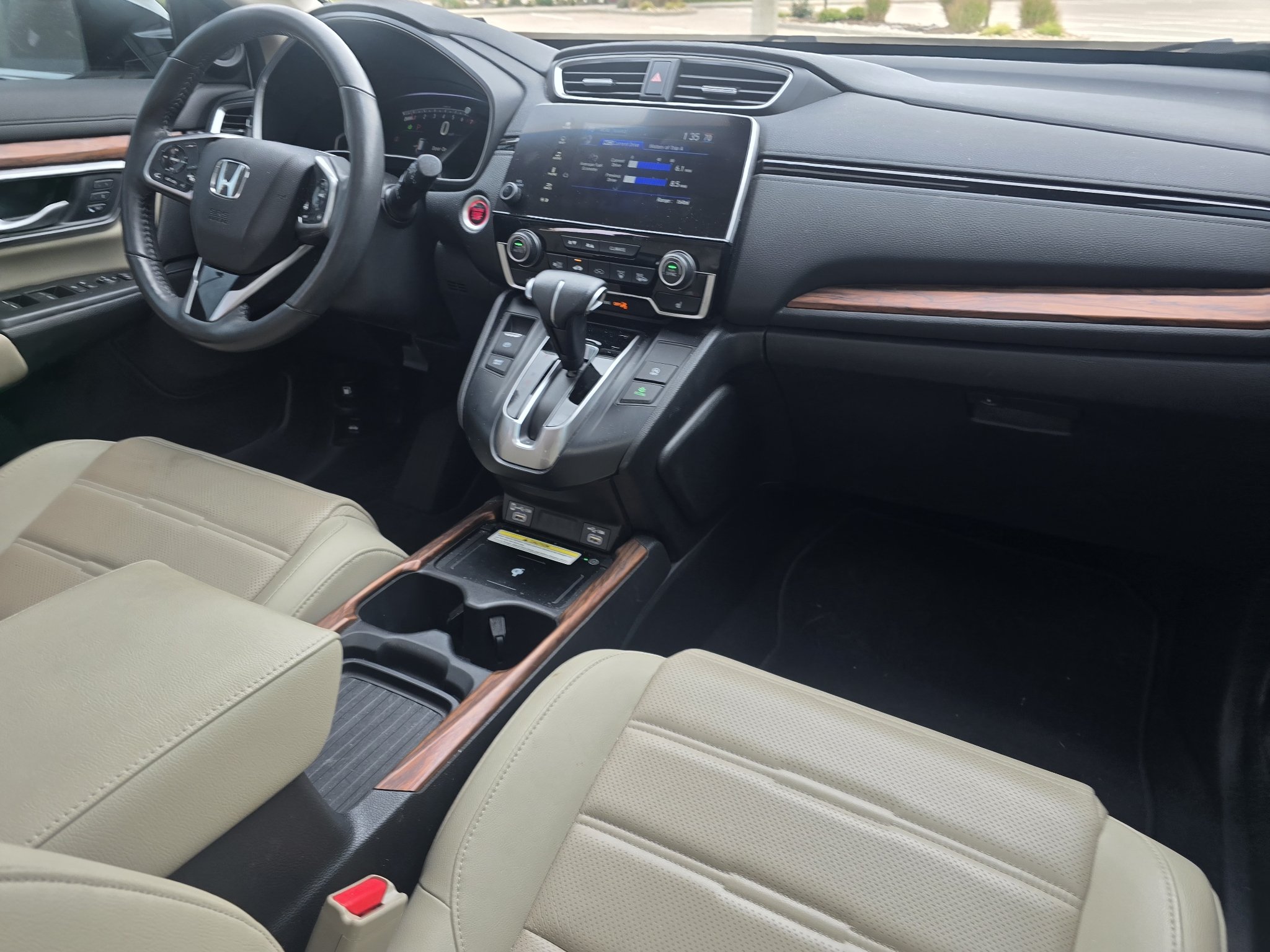 Used 2021 Platinum White Pearl Honda Touring image 27