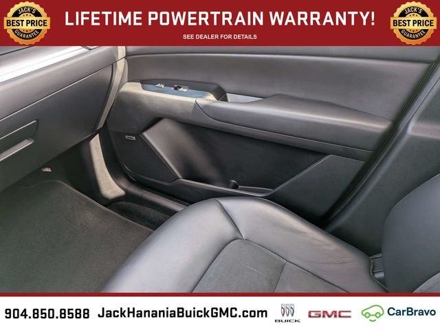 Used 2018 Gray Mazda Touring image 19