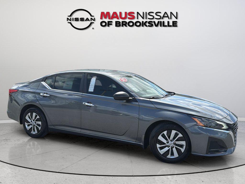 Certified Used 2025 Gray Nissan 2.5 S image 14